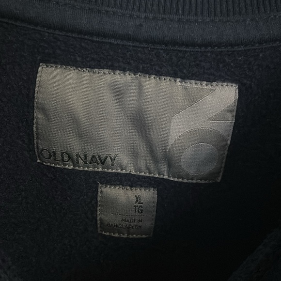 Old Navy ON crewneck sweater - Picture 3 of 7